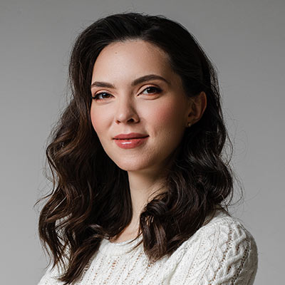 Alejandra M.